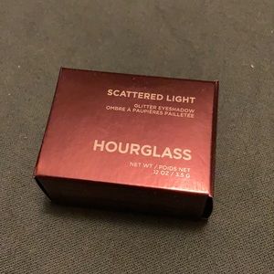HOURGLASS Glitter Eyeshadow - Aura (pink)